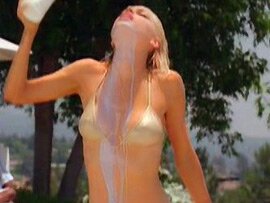 bm5493-sophiemonkdatemovie