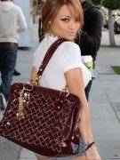 Tila Tequila hot