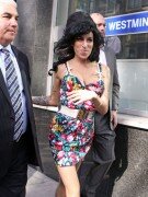 Amy Winehouse looks nice