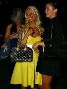 holly-madison-cleavage