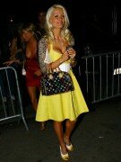 holly-madison-sexy