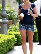 Britney Spears daisy dukes