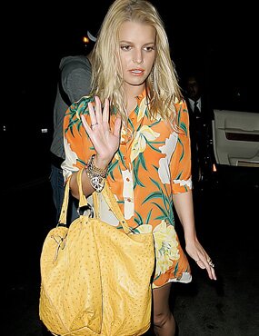 Jessica Simpson public big