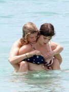 Princess Eugenie lesbian