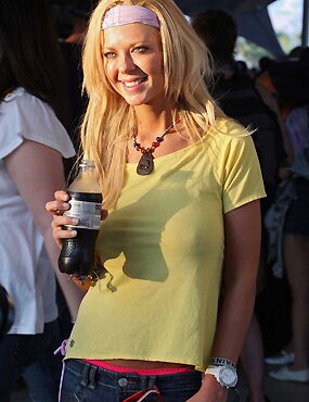 Tara Reid big boobs big