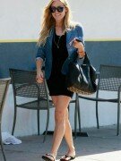 Kristin Cavallari leggy